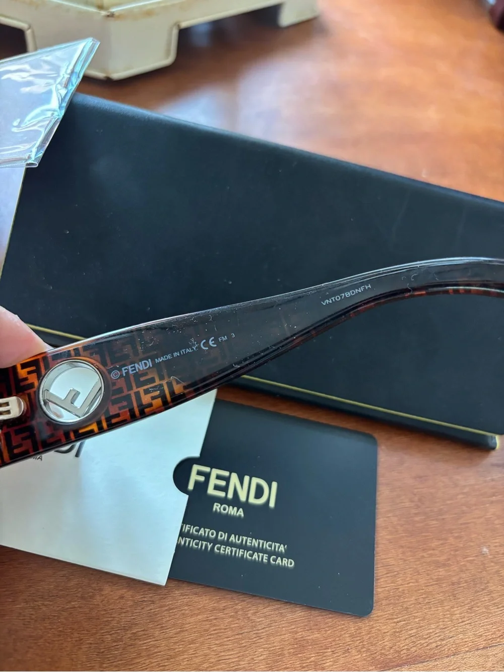 100% Authentic Fendi FF 0327 086 IR Cat-Eye Sunglasses Dark Havana #17
